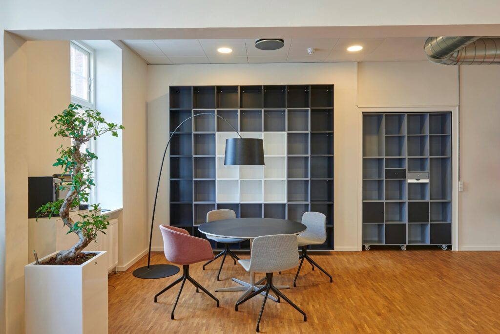 Office leasing agent calgary